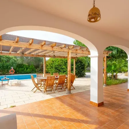 Villa Biniparrell Sant Lluis